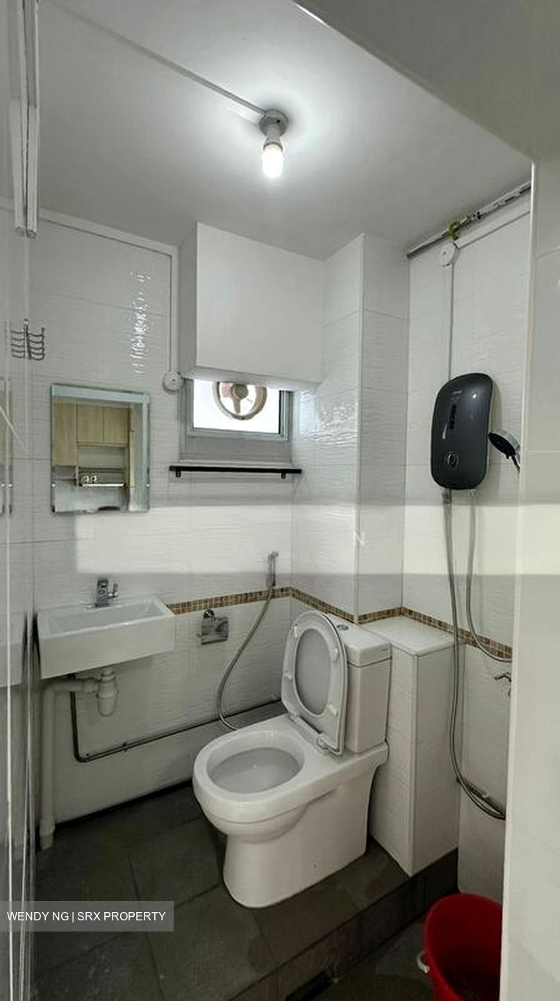 Blk 232 Bras Basah Complex (Central Area), HDB 4 Rooms #504371911